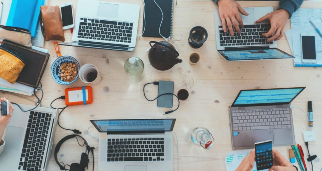 How to increase your dropshipping sales with Social Proof Marketing